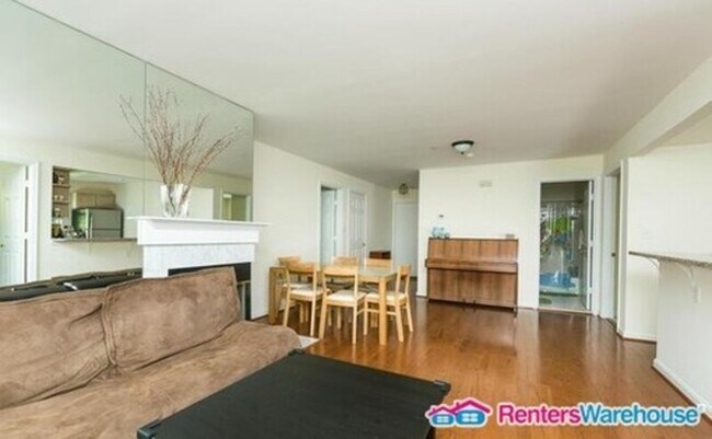 Foto del edificio - 124 Kendrick Pl