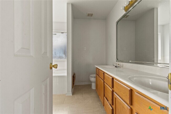 Foto del edificio - 3504 Saul Dr