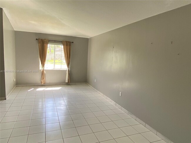 Foto del edificio - 17136 SW 143rd Pl