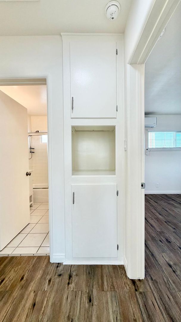 Foto del edificio - 1433 Meadowbrook Ave