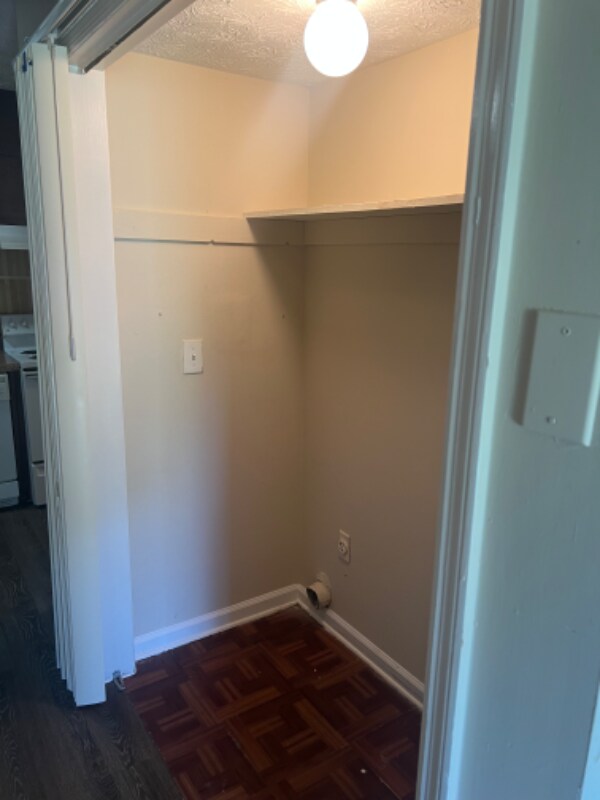 Building Photo - 5295 Stonebush Terrace