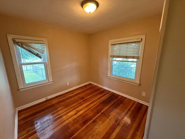 Foto del edificio - 22538 Raven Ave
