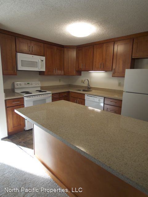 Foto principal - 2231 Franklin Ave E
