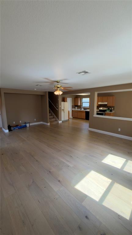 Building Photo - 2318 McCook Dr
