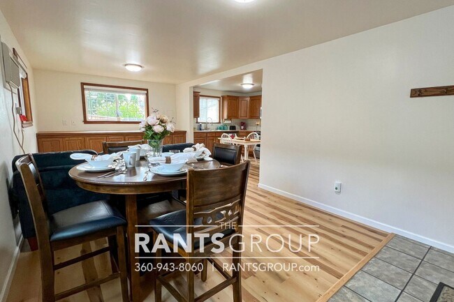 Building Photo - 1 br, 1 bath House - 6930 6th Ave SW