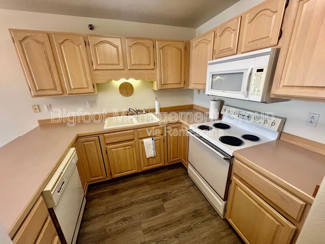 Foto principal - 1701 Prospect Ave