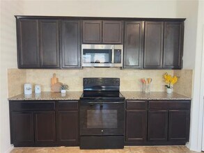 Building Photo - 2104 Long Forest Rd