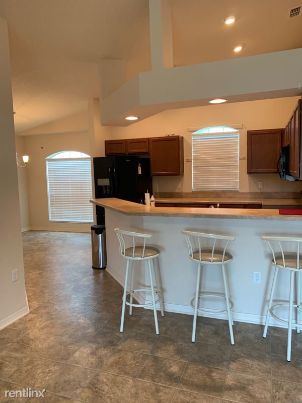 Foto del edificio - 1018 Highland Meadows St