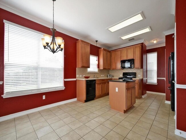 Building Photo - 11413 Dog Leg Dr