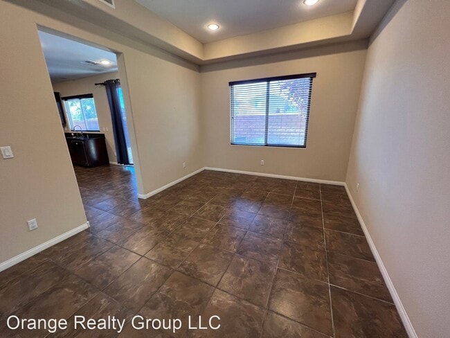 Building Photo - 4 br, 3 bath House - 9191 Castle Valley Ave.