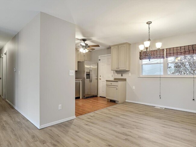 Building Photo - 1203 Princeton Drive