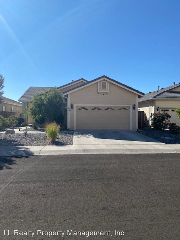 Primary Photo - 3 br, 2 bath House - 1081 Tee Dr.