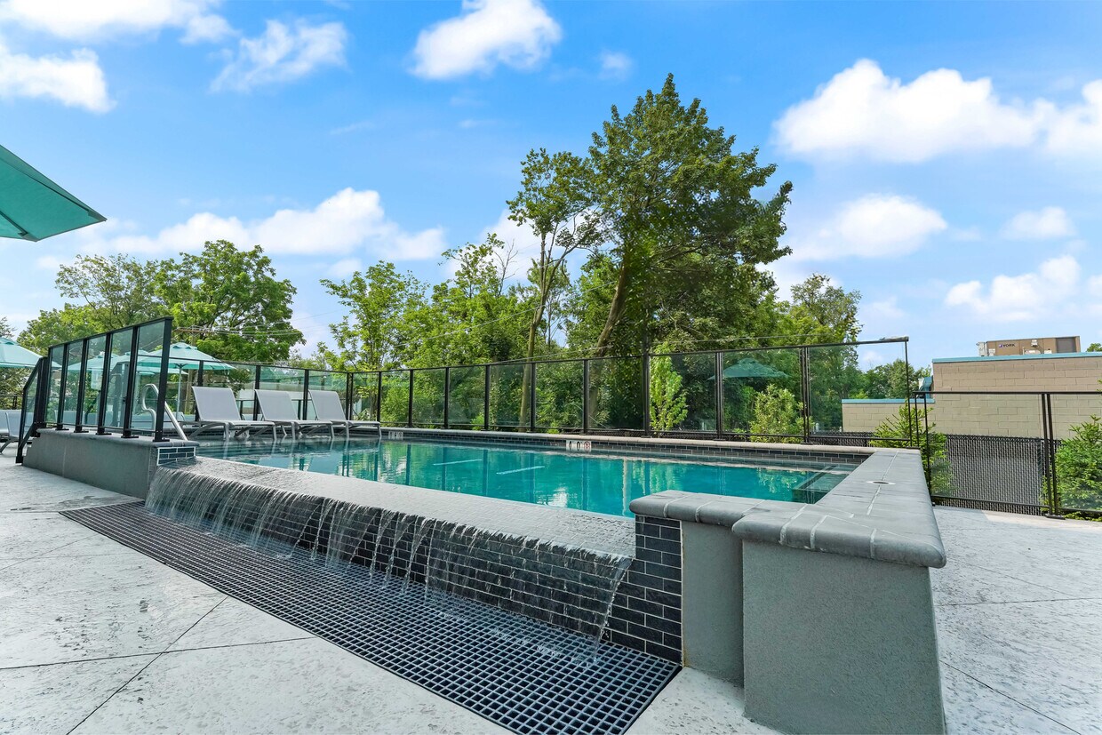 Luxor Lifestyle Apartments Lansdale 117 S Broad St Lansdale, PA