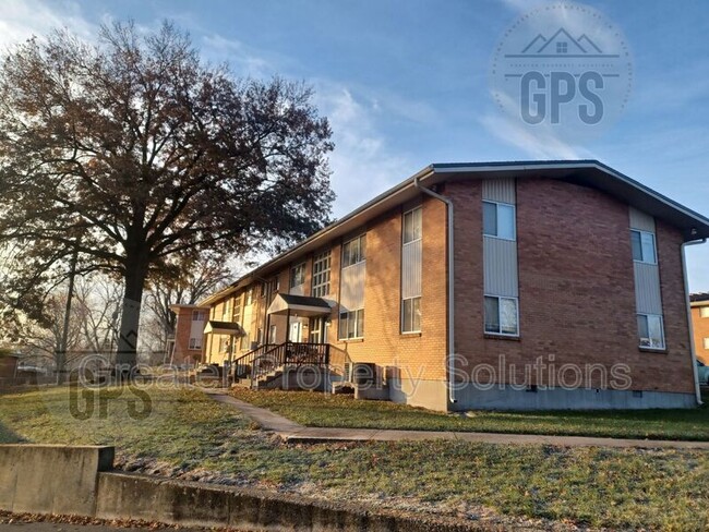 Foto del edificio - 5116 NW Kalivas Cir