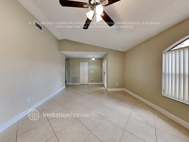 Foto del edificio - 6251 Sedgewyck Cir W