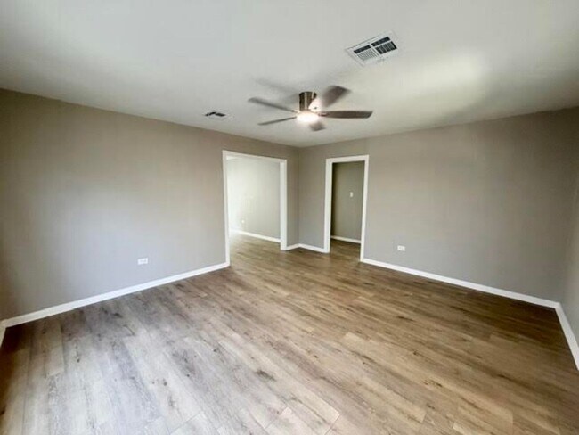 Foto del edificio - 3500 Leland Ave