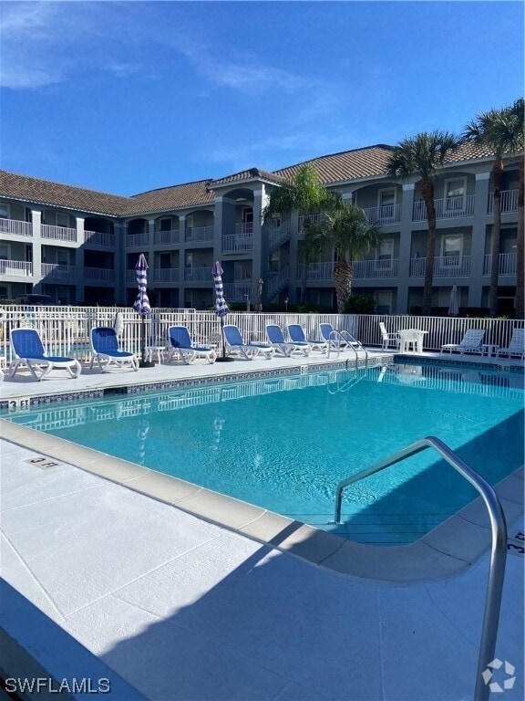 Northshore Lake Villas Apartments for Rent with a Swimming Pool