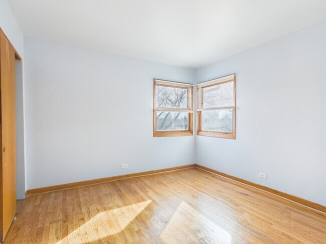 Foto del edificio - 755 Dulles Rd