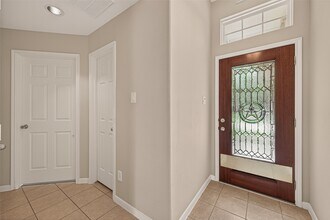 Building Photo - 25918 Silver Timbers Ln