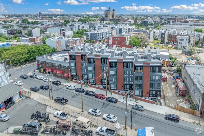 1827 N 5th St Philadelphia, PA 19122 - 1827 N 5th St