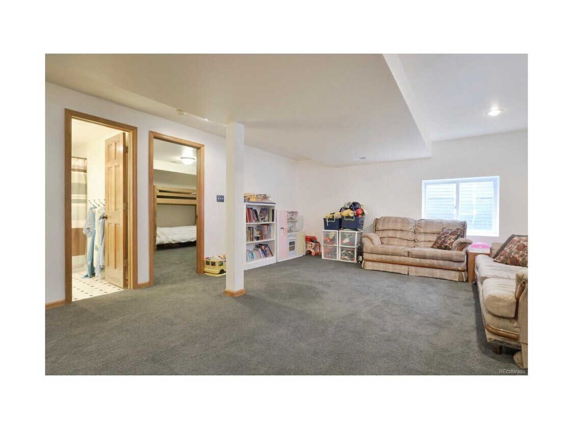 Primary Photo - 12312 Clayton Court