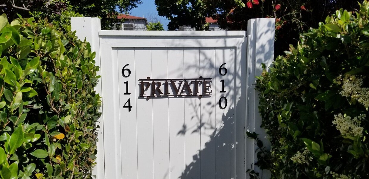 Primary Photo - 614 Marguerite Avenue