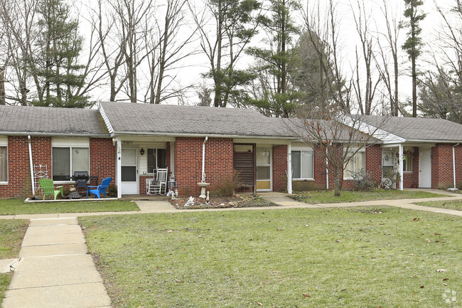 Building Photo - Andover Apartments