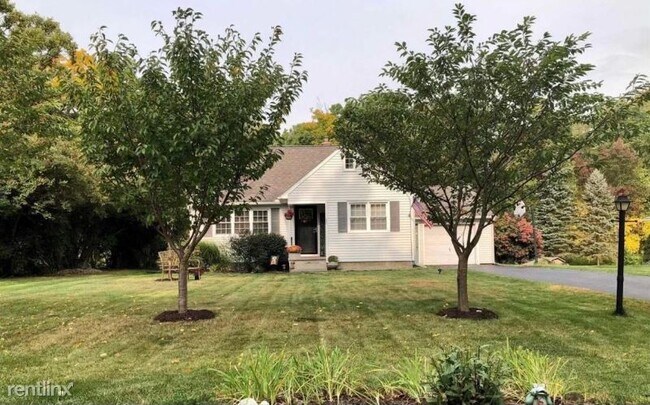 Foto del edificio - 3 br, 1 bath House - 829 Whitney Dr