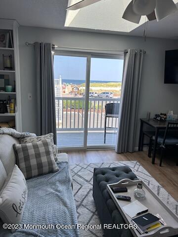 Foto del edificio - 100 Ocean Ave