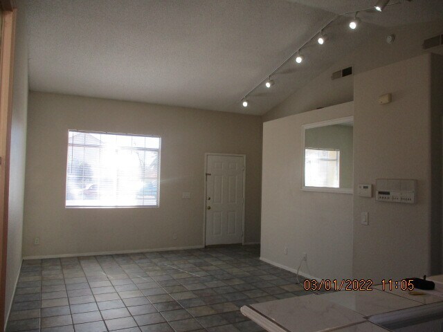 Building Photo - 2532 Rising Legend Way
