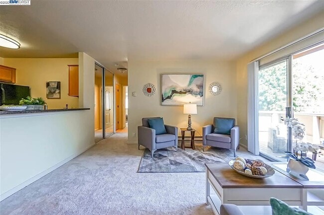 Building Photo - 3441 Foxtail Ter