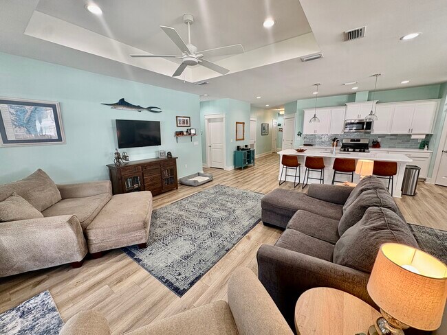 Foto del edificio - 454 Locksley Dr