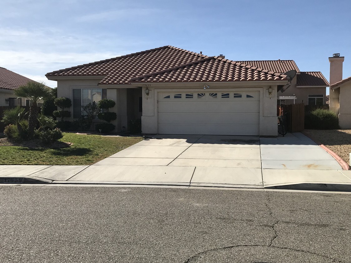 17659 Landis Dr, Victorville, CA 92395 House Rental in Victorville