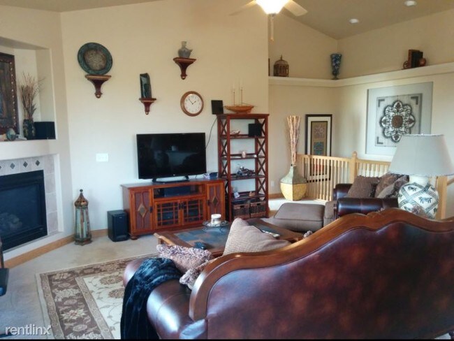 Building Photo - 2 br, 2 bath Townhome - 1738 Nucla Court