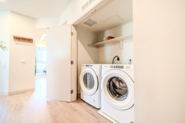 Building Photo - Bolsa Row Apartments