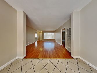 Building Photo - 13582 Rayen St