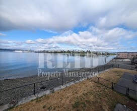 Building Photo - 307 Shore Dr