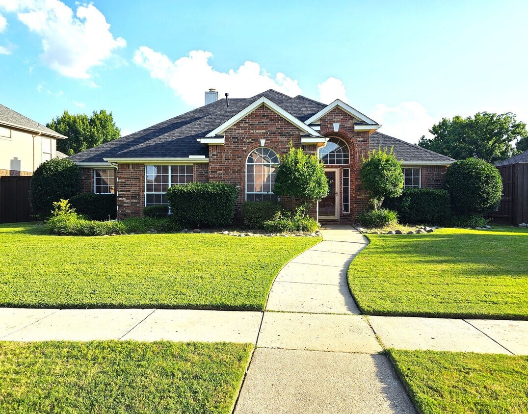 Primary Photo - One story gem located in Frisco ISD