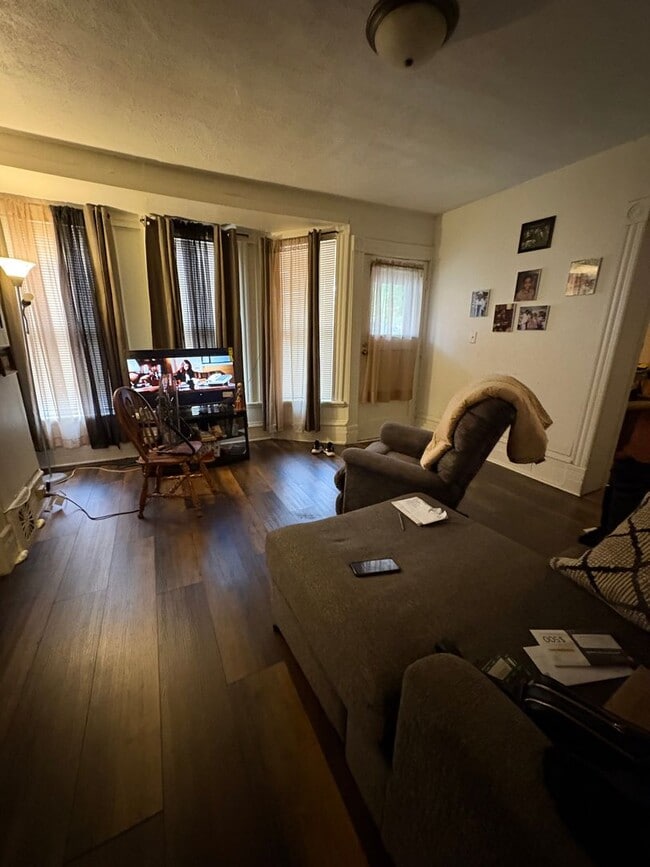 Foto del edificio - 137 9th St S