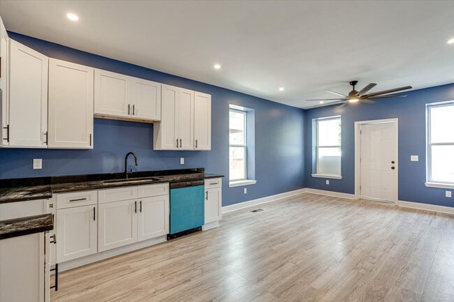 Photo - 1605 Dodds Ave Apartment