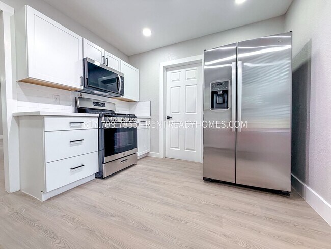 Foto del edificio - 6159 Westover St