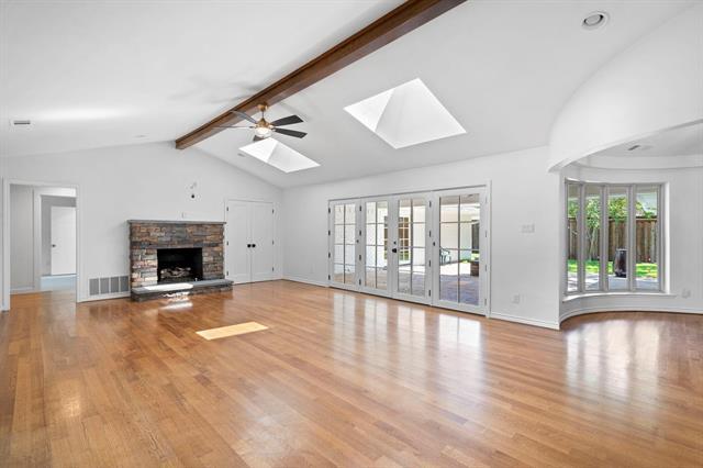 Building Photo - 3940 Shady Hill Dr