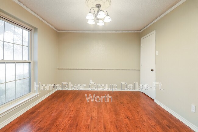 Foto del edificio - 4331 Cinnabar Dr