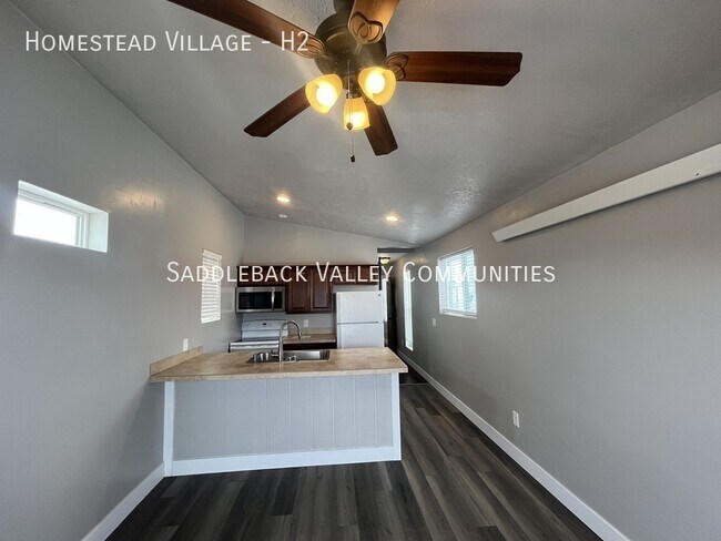 Foto del edificio - Homestead Village -H2