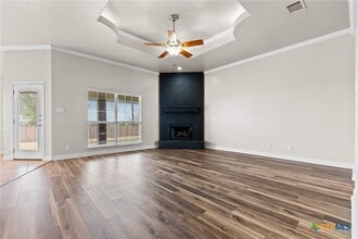 Building Photo - 2018 Drawbridge Dr