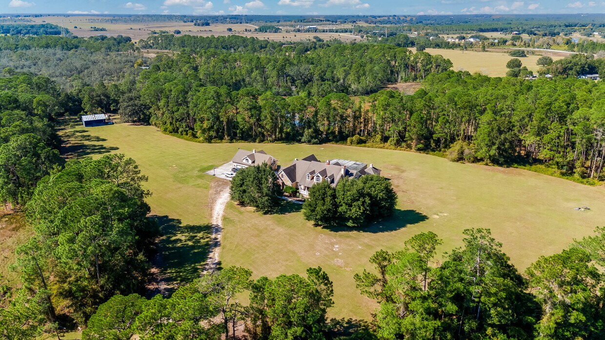 Foto principal - 10215 Gopher Rd