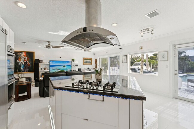 Foto del edificio - 911 NW 7th St