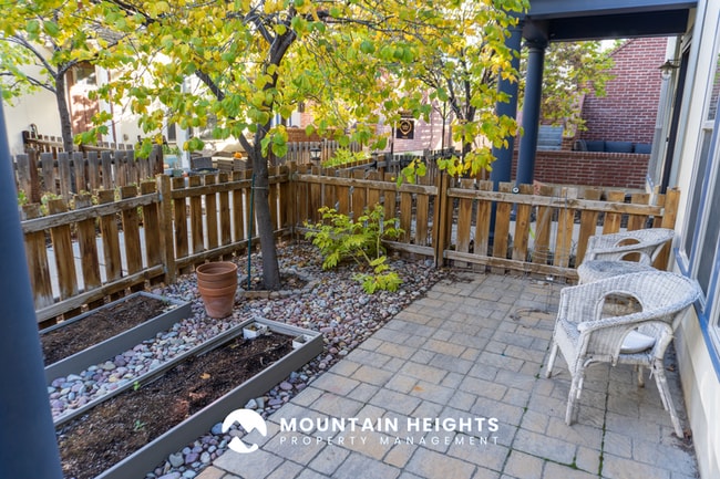 Photo - 858 Cecina Ct Townhome