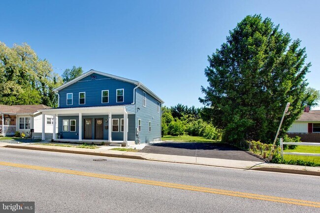 Foto del edificio - 120 Winters Ln