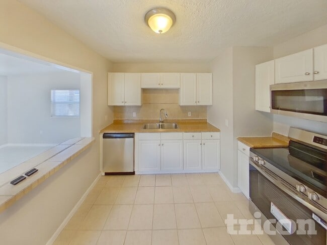 Foto del edificio - 7000 Brentford Rd